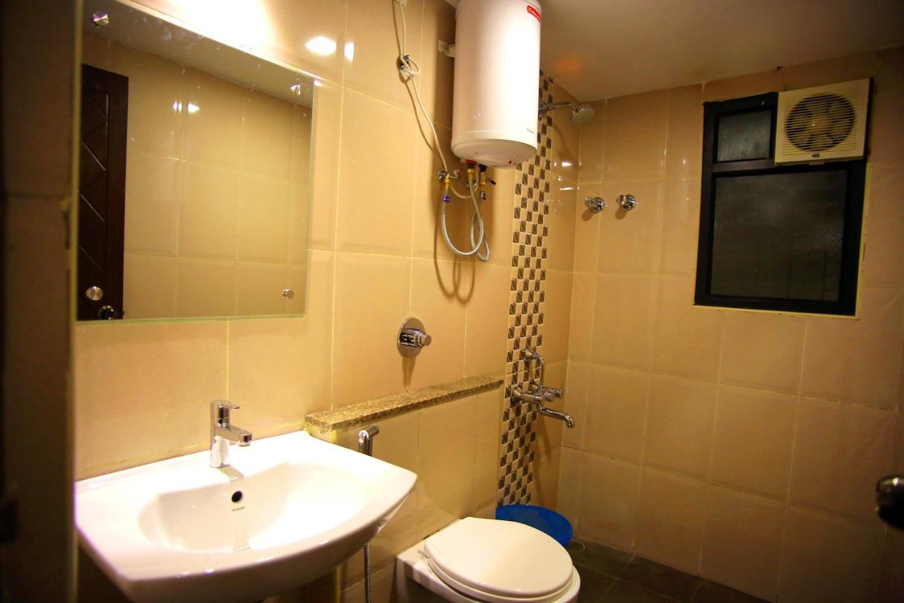 The Lounge Business Hotel Bangalore Ngoại thất bức ảnh